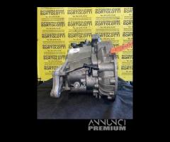 MERCEDES A180 cambio usato 640940