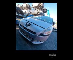 Ricambi Peugeot 5008 1.6 HDi 2009 9HR