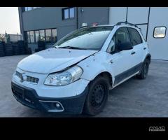 FIAT SEDICI per ricambi usati D20AA - 3