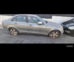 Ricambi Mercedes Classe C w204 220 CDI 2007 646811