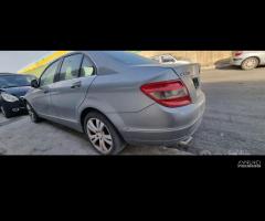 Ricambi Mercedes Classe C w204 220 CDI 2007 646811 - 4