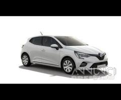 Renault clio 2021 musata completa #2000