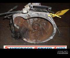 CAMBIO MANUALE Ford FIESTA 1.4 TDCI AA6R7002BBD - 2