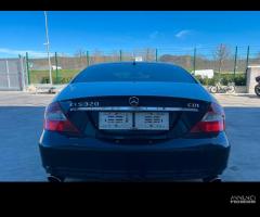 MERCEDES CLS 320 C219 per ricambi usati 642920 - 6