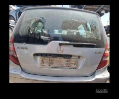 Ricambi Mercedes Classe A w169 2006 180CDI 640940