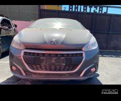 Ricambi Peugeot 208 1.4 HDI 8V 2013 8H01