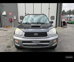 TOYOTA RAV4 per ricambi usati 1CDFTV - 2