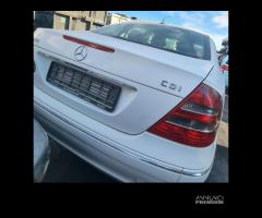 Ricambi Mercedes Classe E W211 270CDI 647961 - 5