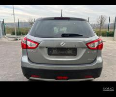 SUZUKI S-CROSS per ricambi usati M16A - 6