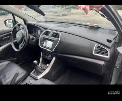 SUZUKI S-CROSS per ricambi usati M16A - 11