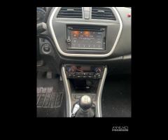 SUZUKI S-CROSS per ricambi usati M16A - 17