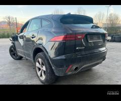 JAGUAR E-PACE D180 AWD per ricambi usati 204DTD