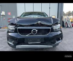 VOLVO XC40 T4 per ricambi usati B4204T47 - 2