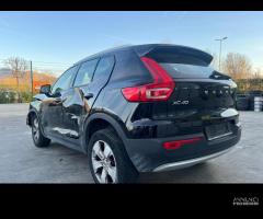 VOLVO XC40 T4 per ricambi usati B4204T47 - 5