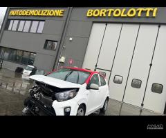 KIA PICANTO per ricambi usati G3LA