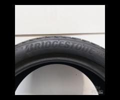 2 GOMME 255 40 18 BRIDGESTONE RFT A23901