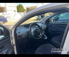 Lancia Ypsilon 1.3 MJT 16V 95 CV 5 porte S&S Plati - 10