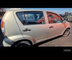 Ricambi Daihatsu Sirion 2005 1.0 benz 1KR - 3