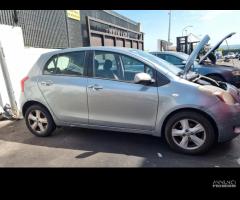 Ricambi Toyota Yaris 2007 1.0 Benzina 1KRFE