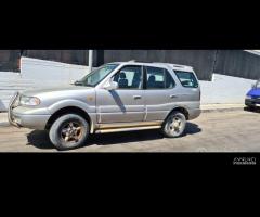 Tata Safari 2.0 TDI 4X4 483DLTC55 2000