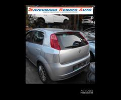 Portellone paraurti fanali FIAT GRANDE PUNTO