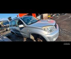 Ricambi Toyota Rav4 2.0 Diesel 2003 1CDFTV