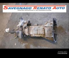 Cambio Mitsubishi PAJERO 2.5 TD 1990-1999 ME580805 - 2