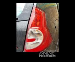 Fanale posteriore destro Dacia Sandero 2011 - 1