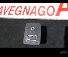 Porta presa aux ford fiesta 6 08-17 7m5t-19a164-aa - 2