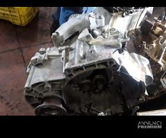 Cambio Volkswagen Golf 5 2.0 Diesel 2003 - 1