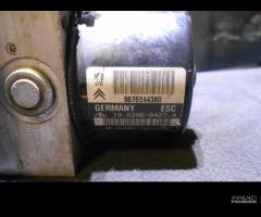 Centralina pompa abs citroen iii c5 9666542880