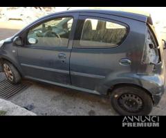 Ricambi Peugeot 107 2009 1.0 Benzina 1KR - 3