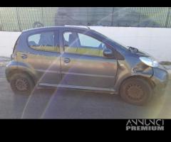 Ricambi Peugeot 107 2009 1.0 Benzina 1KR