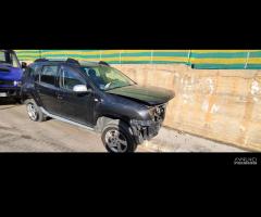 Ricambi Dacia Duster 1.6 Benzina 2010 - 4