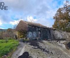 Terreno 22.260 mq con rustici a sant'alfio - 2