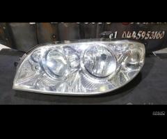 FARO FANALE ANTERIORE FIAT PUNTO 2003-2011