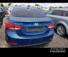 Ricambi Hyundai Elantra 2015