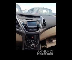 Ricambi Hyundai Elantra 2015 - 9