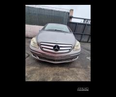 Ricambi Mercedes Classe B W245 2008 200CDI - 1