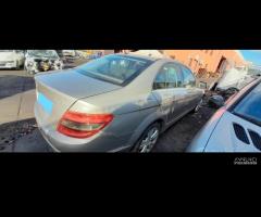 Ricambi Mercedes classe C W204 2008 220 CDI 646811