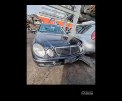 Ricambi Mercedes Benz Classe E 270 W211