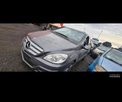 Ricambi Mercedes Classe b 2009 200 CDI 640941 - 2