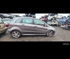 Ricambi Mercedes Classe b 2009 200 CDI 640941 - 3