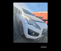 Ricambi Peugeot 3008 2015 1.6 HDI - 3