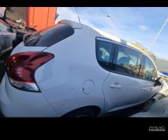 Ricambi Peugeot 3008 2015 1.6 HDI