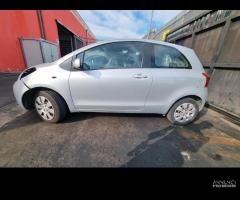 Ricambi Toyota Yaris 2007 1.0 benzina 1KRFE