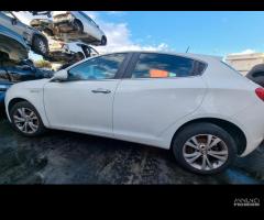 Ricambi Alfa Romeo Giulietta 2012 1.6JTDM 940A3000