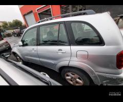 Ricambi Toyota Rav 4 2005 2.0 TDI 1CDFTV