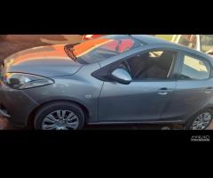 Ricambi Mazda 2 2009 1.3 benzina ZJ