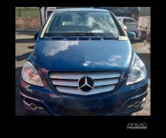 Ricambi Mercedes classe B T245 2006 200CDI 640941